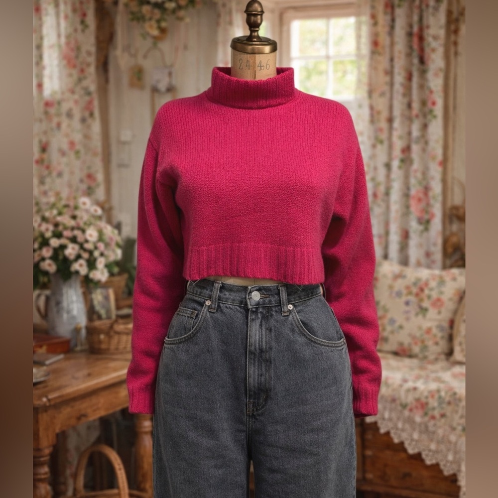 Aritzia Wilfred Free Harper Pink Cropped, Merino Wool Turtleneck Sweater